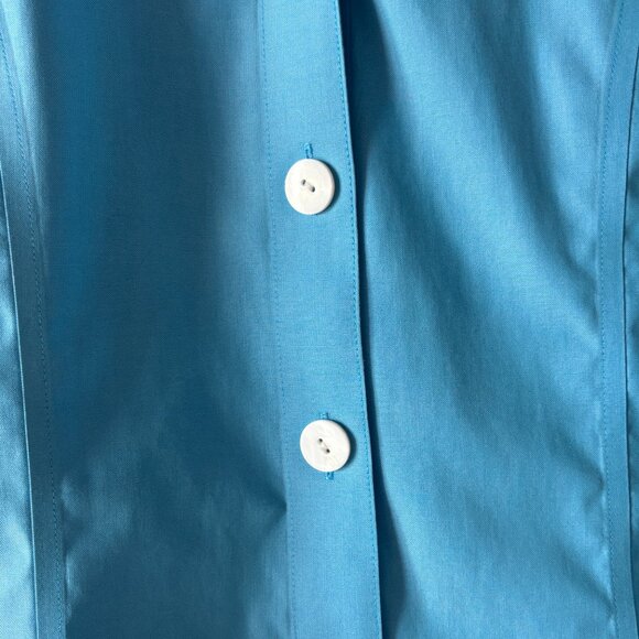 Orvis Women's Blue Buttonup Sleeveless No Iron Top Size 6 - Picture 4 of 6